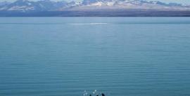 CroppedImage270137-4f700a13a3b54_134_lakepukakithreepeople-enlarge
