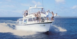 CroppedImage270137-56301402c9504_3287_copy-of-sunkist-boat-2